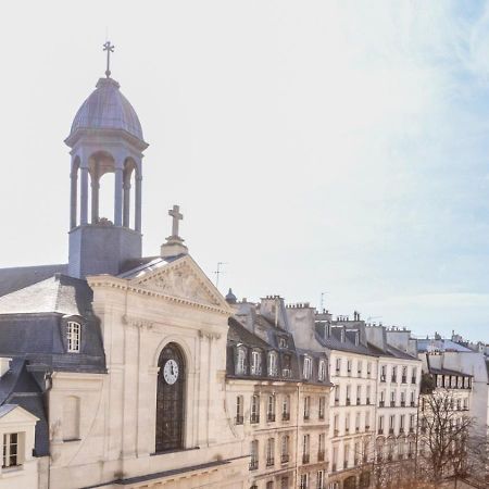 Famous Parisian Designer'S Pied-A-Terre In Le Marais Apartment Exterior photo